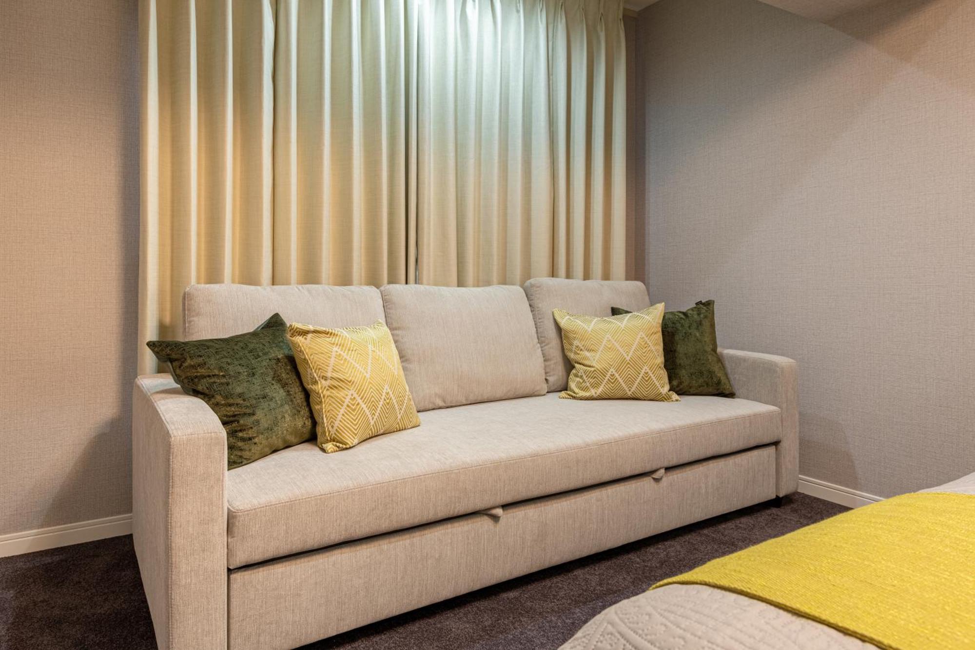 NC Square Shinjuku -All Suite Residence- Tokyo Bagian luar foto